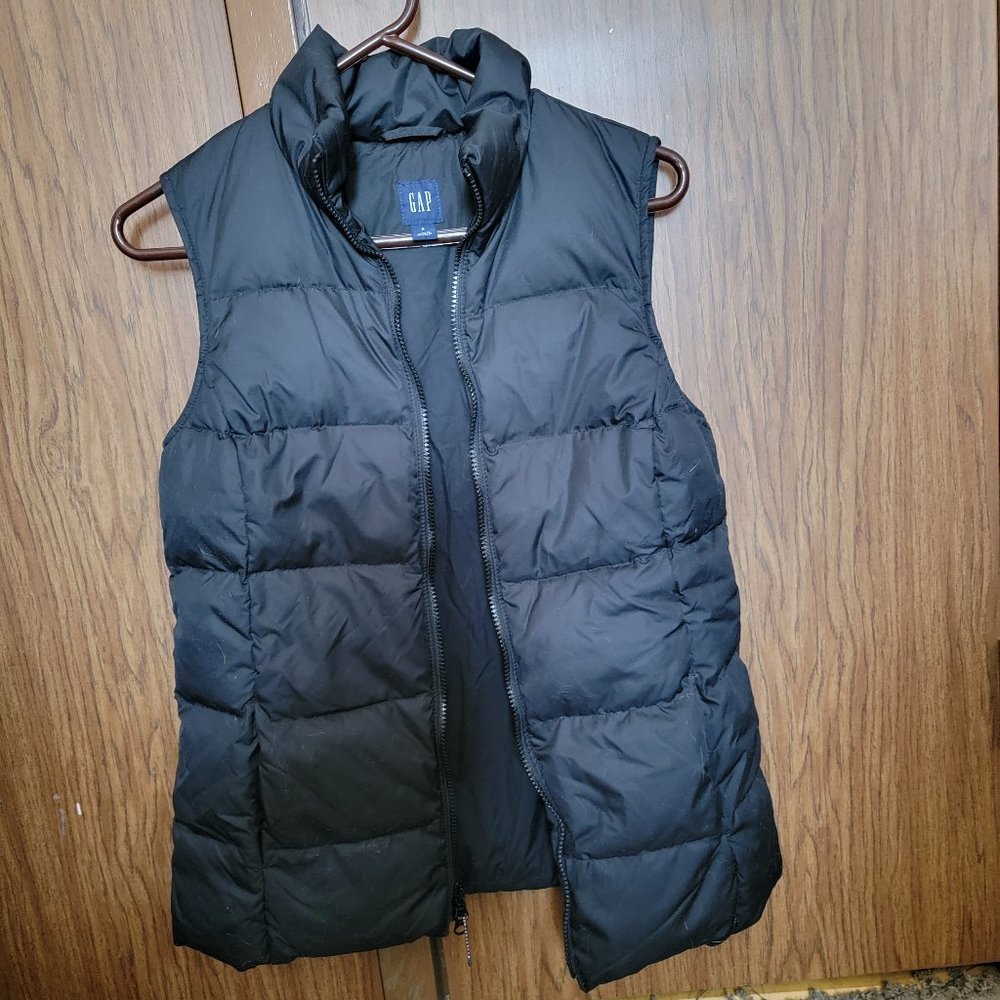 Women's Gap Puffer Vest